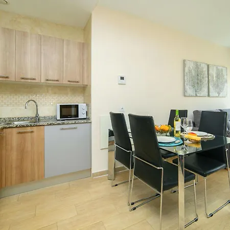 Melior 1 By Interhome קלפה